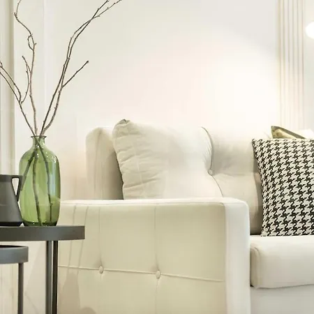 Apartment Hidden Gem In The Heart Of By Rems *